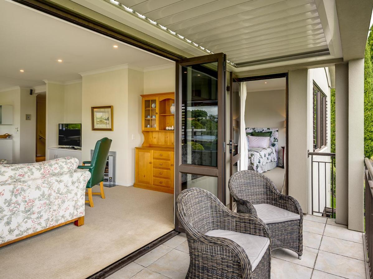 Busby Hill Villa - Havelock North Holiday Home Exteriér fotografie