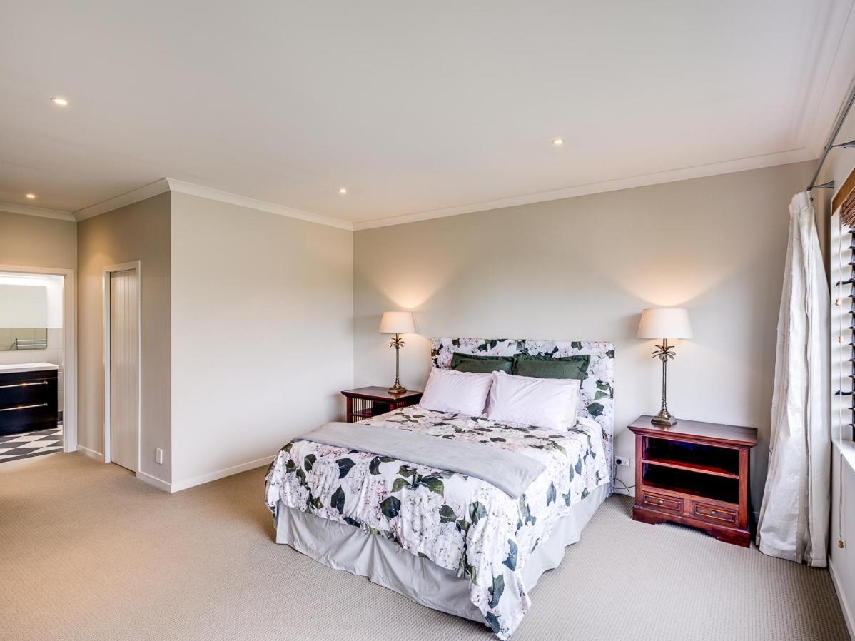 Busby Hill Villa - Havelock North Holiday Home Exteriér fotografie